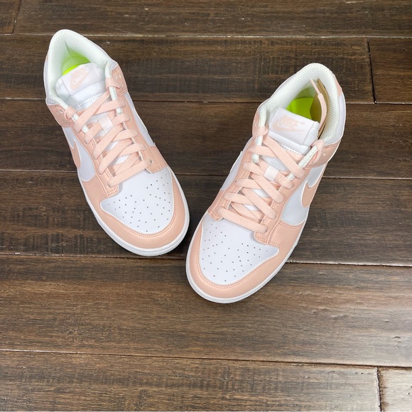 Nike Dunk Low Next Nature White/Pale Coral Sneakers New Woman size 6.5 - Picture 4 of 9